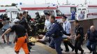 Десетки ранени при сблъсък между влак и камион в Русия