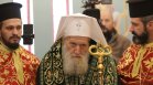 Какво знаем за състоянието на патриарх Неофит? Миряни се помолиха за здравето му