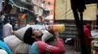 Индия е в плен на горещините, високите температури взеха жертви