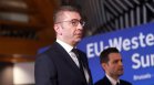 Мицкоски: Няма да променяме Конституцията на РСМ заради България