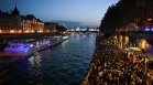 Музиката завладя улиците на Париж (СНИМКИ)