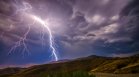 Жълт код за валежи и гръмотевични бури в 10 области в страната