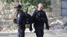 Стрелба до Стената на плача в Ерусалим рани 8 души, извършителят се е предал
