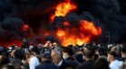 Протестиращите в Албания палят огньове и атакуват правителствени сгради