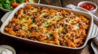 Макарони на фурна с кайма, доматено пюре и сирена - семейна рецепта