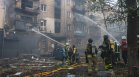 Руски дронове поразиха жилищни сгради в Киев, има десетки жертви