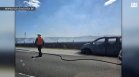 Горящ автомобил подпали сухи треви на АМ "Тракия" край Ямбол (+ВИДЕО)