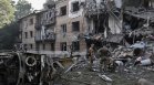 Руини вместо домове: Последиците от руския въздушен удар в Запорожие (СНИМКИ)