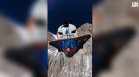 Британец готви опасен скок от връх Лхотце в Хималаите в специален костюм