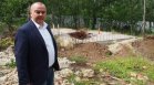 Абровски посети "Баба Алино": Никой няма право да огражда гора без разрешение