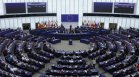 Европарламентът е одобрил заем от €35 млрд. за Украйна