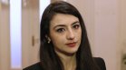 Бориславова критикува Радев за смяната на шефове на служби: Не е в духа на разделение на властите