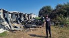 Голям пожар край Черноморец: Изгоряха бунгала и каравана