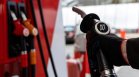 Петролът падна под $100 за барел след срещата между САЩ и Иран