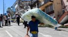 Кошмар след труса в Колумбия: Най-малко 111 загинали, болница се срути