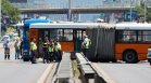Техническа неизправност или разсейване на шофьора: Какво причини катастрофата с автобус в София