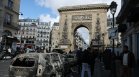 Франция мобилизира 70 000 полицаи заради очакваните безредици на протестите