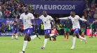 Дузпи пратиха Франция на полуфинал и разплакаха Португалия в последното Европейско първенство за Роналдо