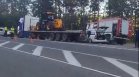 Двама души са загинали в катастрофата в камион край Дупница (+ВИДЕО)