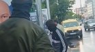 Маскирани ученици удрят, псуват и гонят хора по улиците на Варна