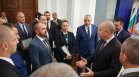 Радев награди 15 полицаи, разкрили престъпления с висок обществен риск