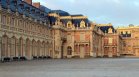 Въоръжена полиция влезе във Версайския дворец заради "инцидент със сигурността"
