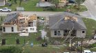 Още жертви на торнадата в САЩ, половин милион души са без ток
