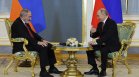 Путин изтегля руски войски от Армения, постигна споразумение с Пашинян