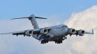Американски военен самолет кацна в Москва, Кремъл не знае защо