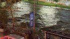 Водното бедствие&nbsp;в Истанбул взе две жертви и&nbsp;парализира мегаполиса