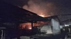 Пожар избухна във фабрика за пелети в казанлъшкото село Дунавци