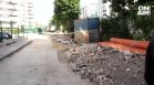 Частник затвори улица във Варна към нов строеж, граждани протестират