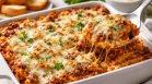 Рецепта за макарони с телешка кайма и доматен сос на фурна