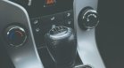 Автомобилите с ръчни скорости изчезват до 2030 г.?