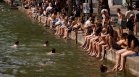 Удря ни екстремно време, живакът гони 44&deg;C