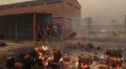 Пожарите в Европа поглъщат туристи и заплашват популярни дестинации