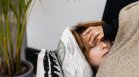 Защо англичаните свързват болестта с лошото време и какво се крие зад "under the weather"