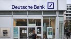Акциите на Deutsche Bank се сринаха