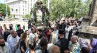 Мощите на Кирил и Методий напускат България, мнозина разочаровани не успяха да ги видят