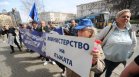 Медиците искат по-високи заплати и няма да спрат протестите, докато не бъдат чути