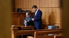 Кирил Петков в  съда за длъжностни престъпления заради ареста на Борисов (СНИМКИ)