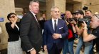 Гюров, Кандев и Вълчев внесоха документи в ЦИК за президентските избори (СНИМКИ)