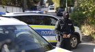 Задържаха на АМ "Хемус" трима въоръжени за убийството на Слави Бинев