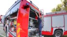 Голям пожар край жп линията София-Бургас, 10 екипа гасят огъня