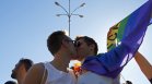 Учен: Маймунската шарка е тръгнала от партита с хомосексуалисти в Европа