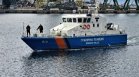 "Гранична полиция" евакуира бедстващите моряци при тежки условия в морето (+ВИДЕО)