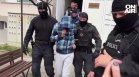 Задържаха още двама за бомбените заплахи, подозират, че организацията идва от Русия