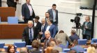 Пълен блокаж на парламента и почивка след почивка