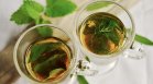 Чаят от мента спира главоболието, стимулира отслабването и намалява целулита