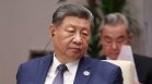 Китай се включва по-активно в уреждането на три големи конфликта